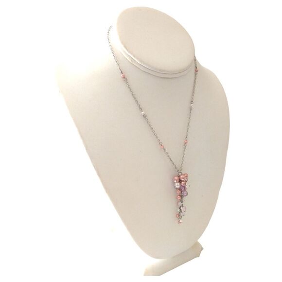 Faux Pearl Cluster Necklace Pendant Drip Dangle Pink Mauve Silver Tone Regency. - Picture 6 of 16